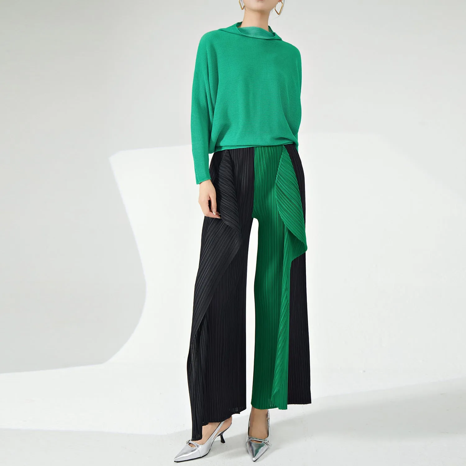 2025 Hot-selling new straight-leg pants for women's high-end irregular contrasting kelp pants fashionable versatile pleated casual pants