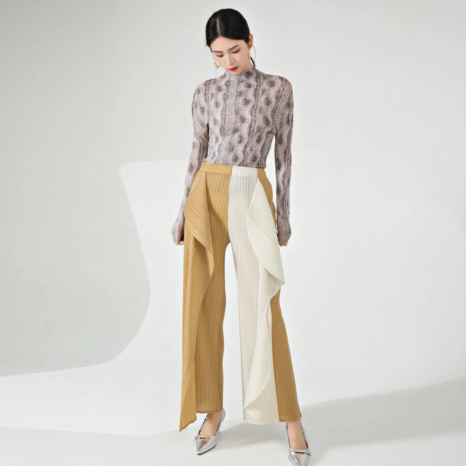 2025 Hot-selling new straight-leg pants for women's high-end irregular contrasting kelp pants fashionable versatile pleated casual pants