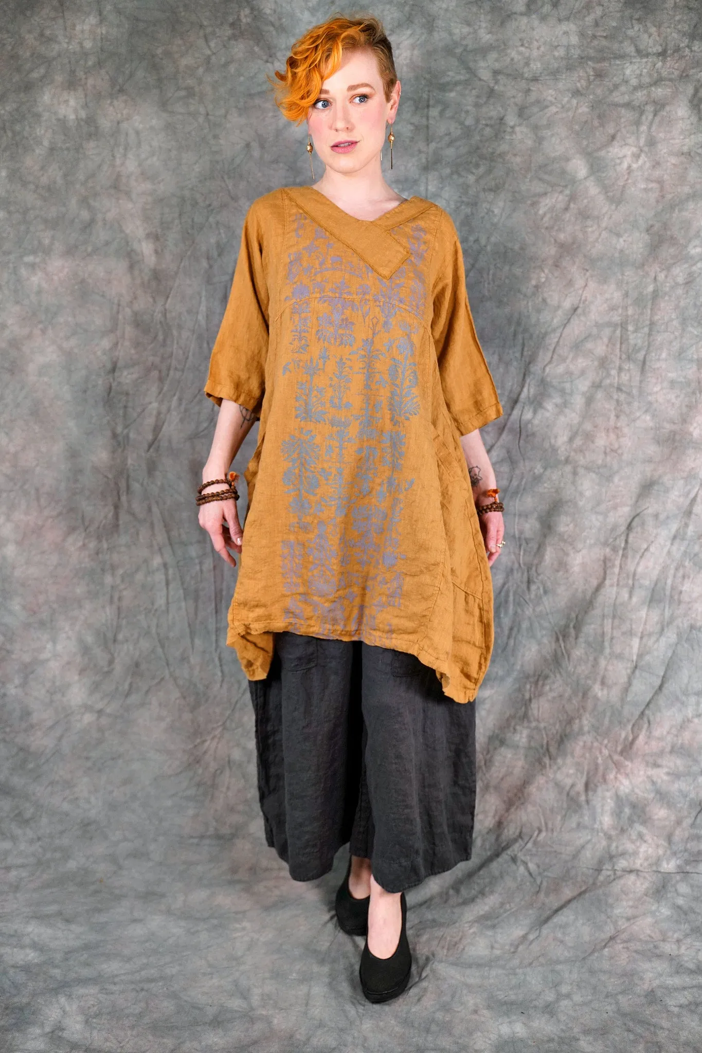 2133 Crossover Urchin Tunic Antique Bronze-P