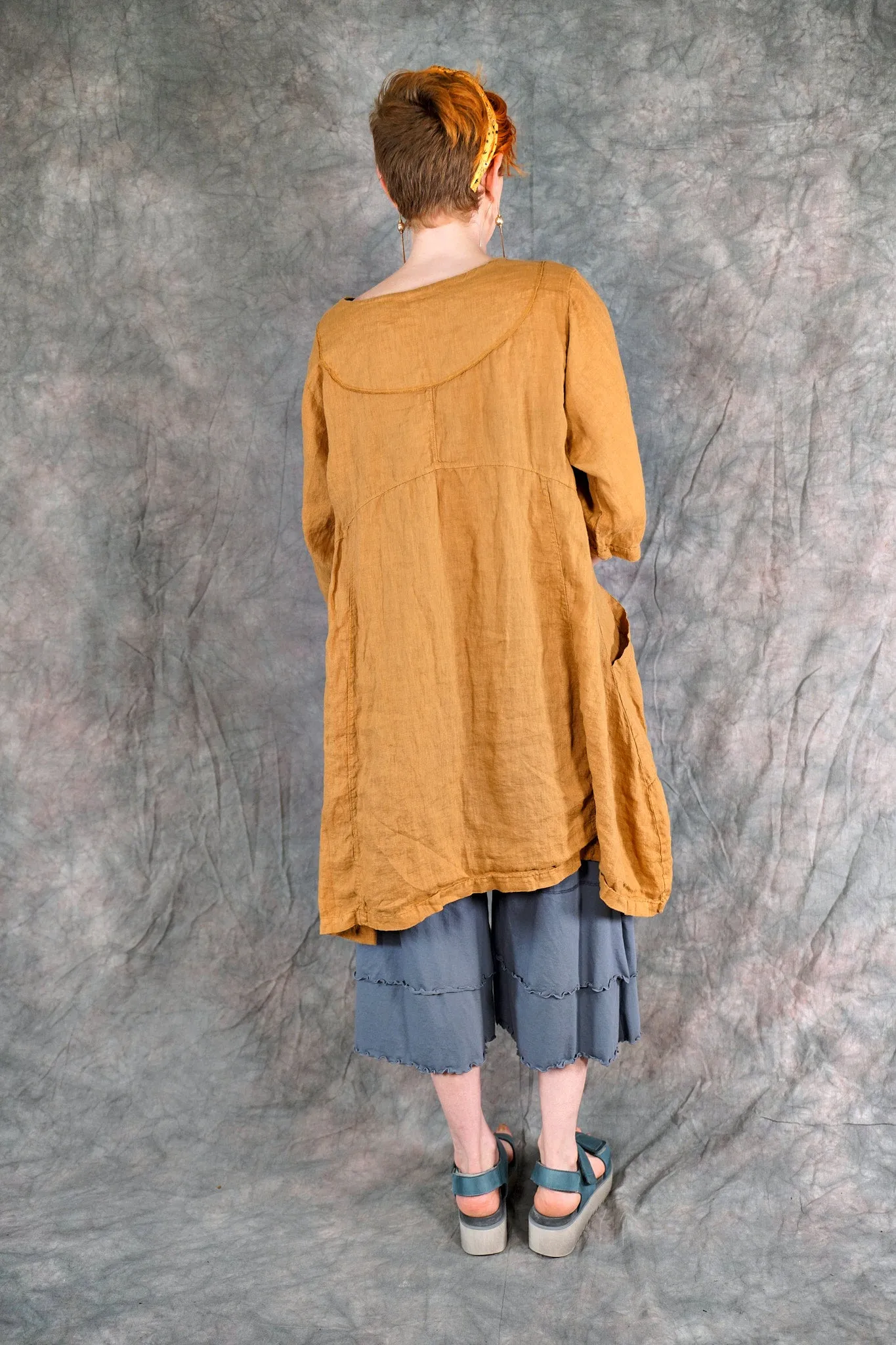 2133 Crossover Urchin Tunic Antique Bronze-P
