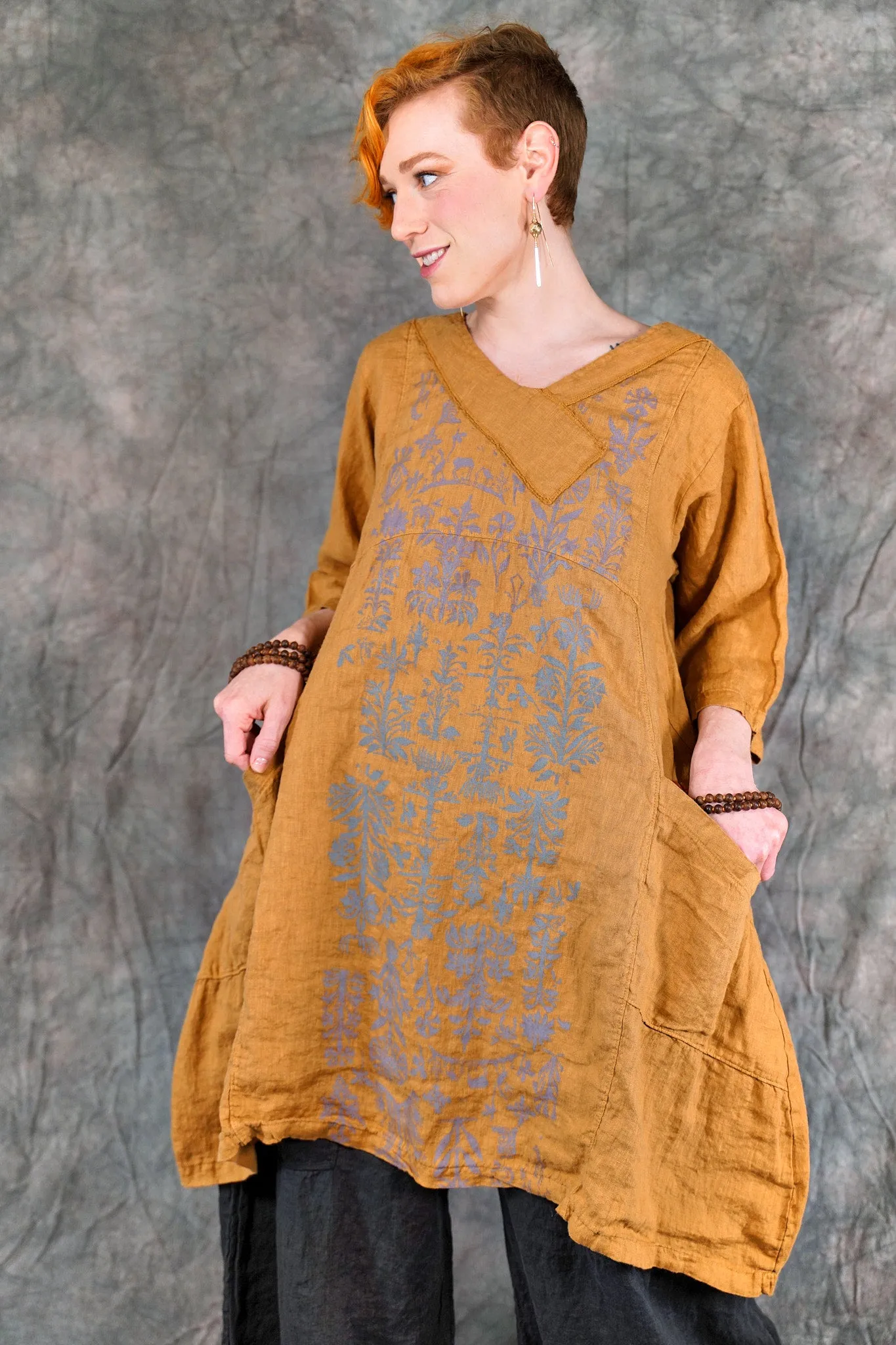 2133 Crossover Urchin Tunic Antique Bronze-P