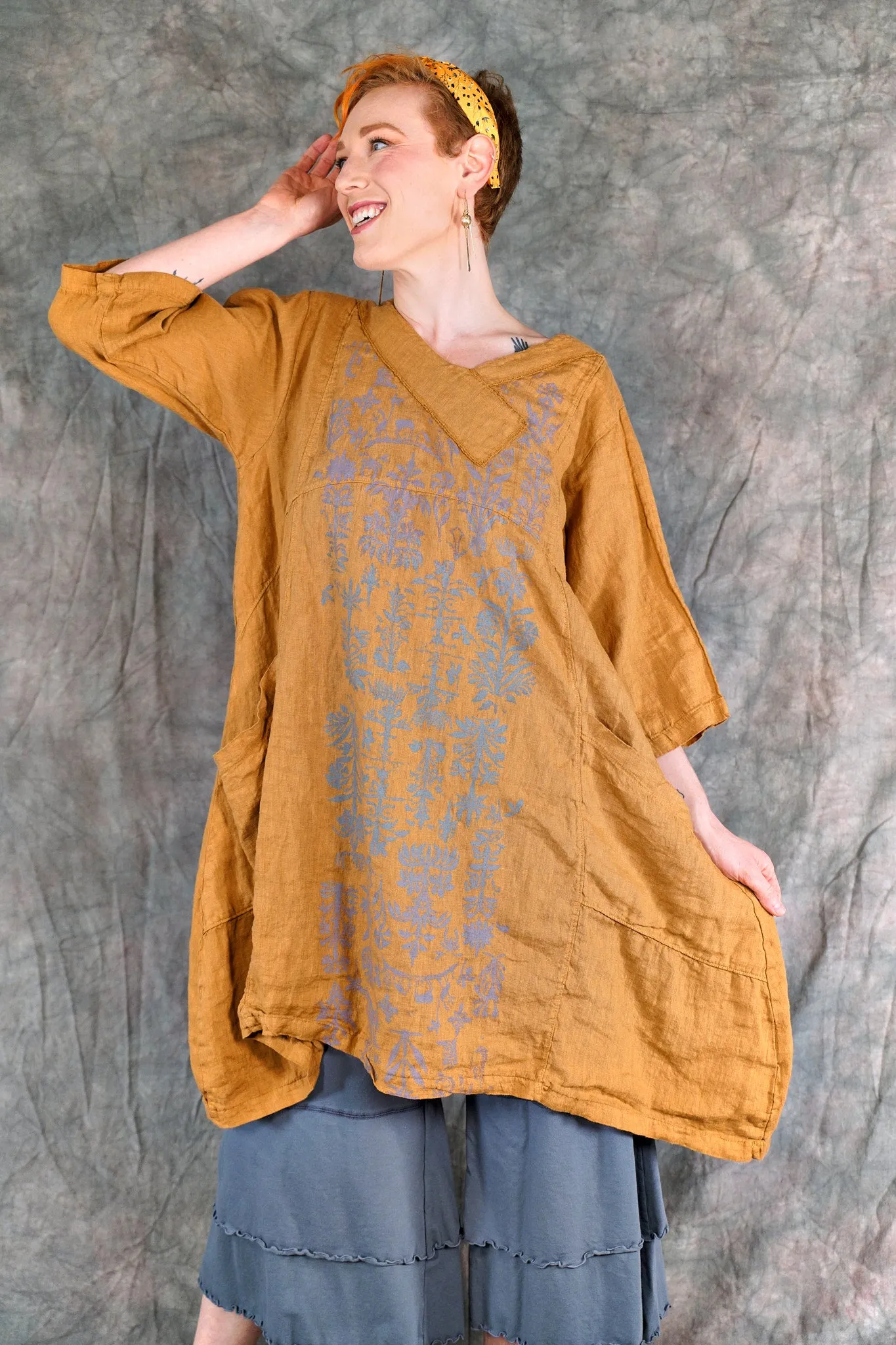2133 Crossover Urchin Tunic Antique Bronze-P