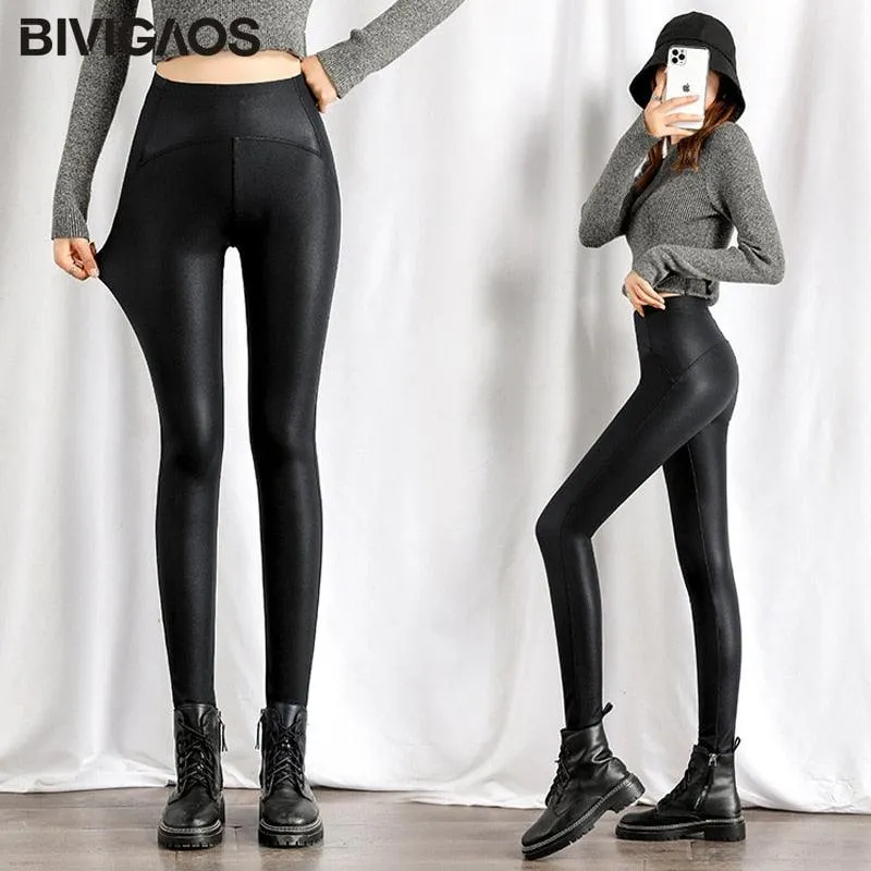 Black Fleece Matte Leather Leggings - High-Waist Lift Buttock Trousers with Slim Skinny Fit
