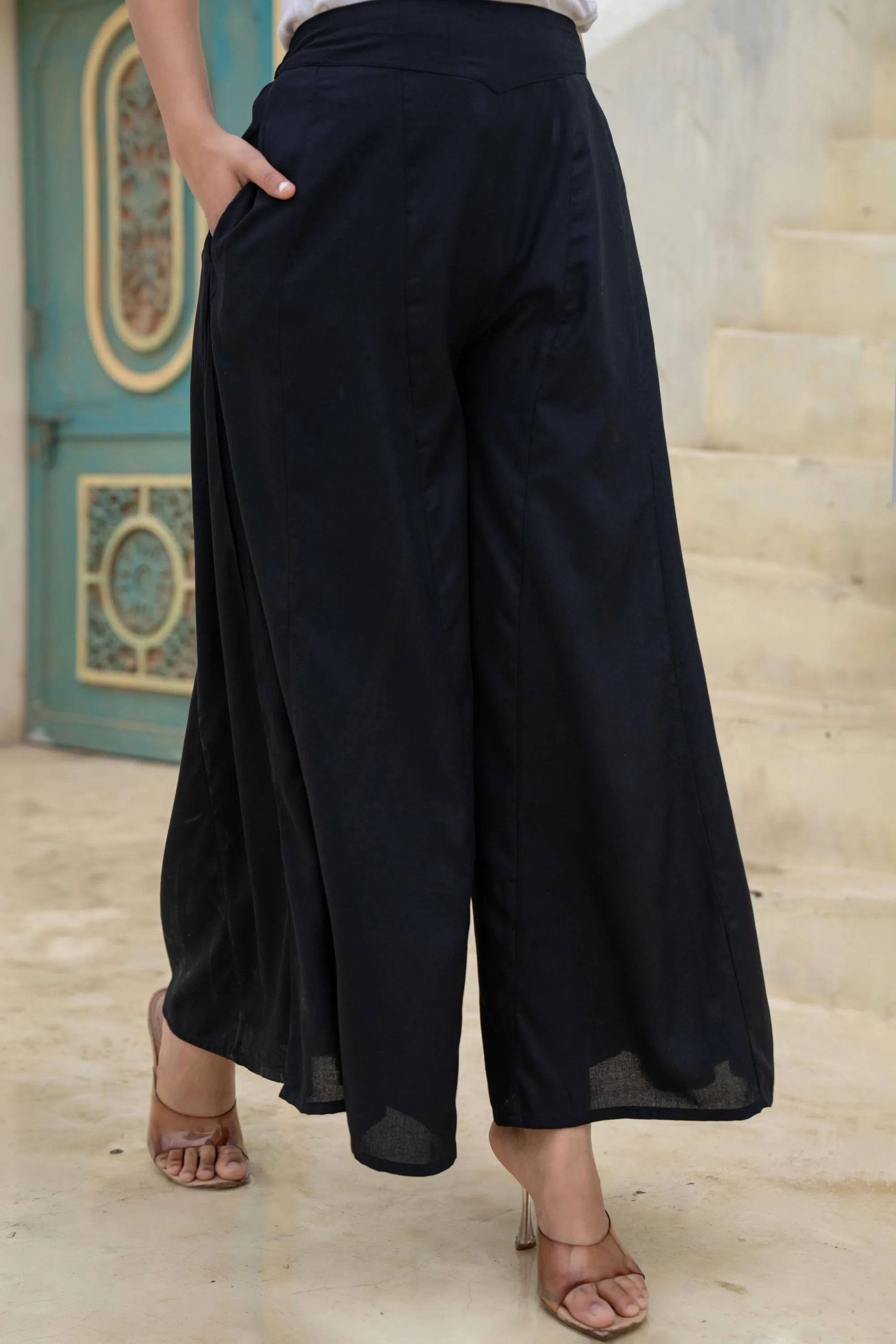Black Solid Viscose Palazzo Pants