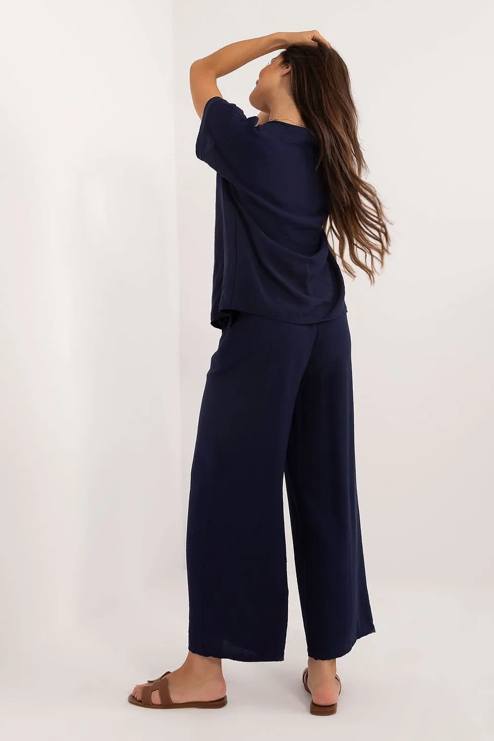 Casual set consisting of a blouse and pants