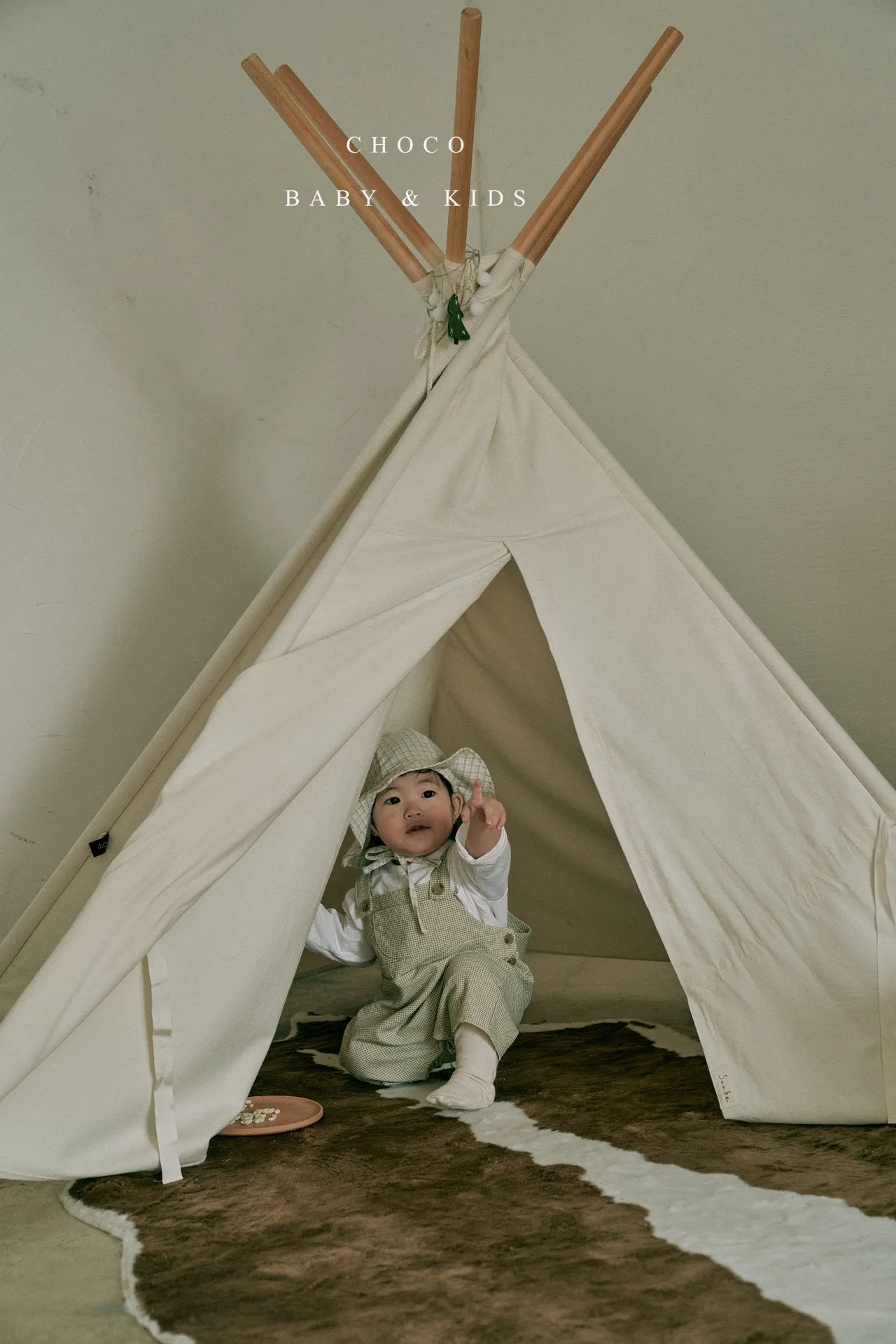 Chocobebe Apple Dungarees (2 colour options)