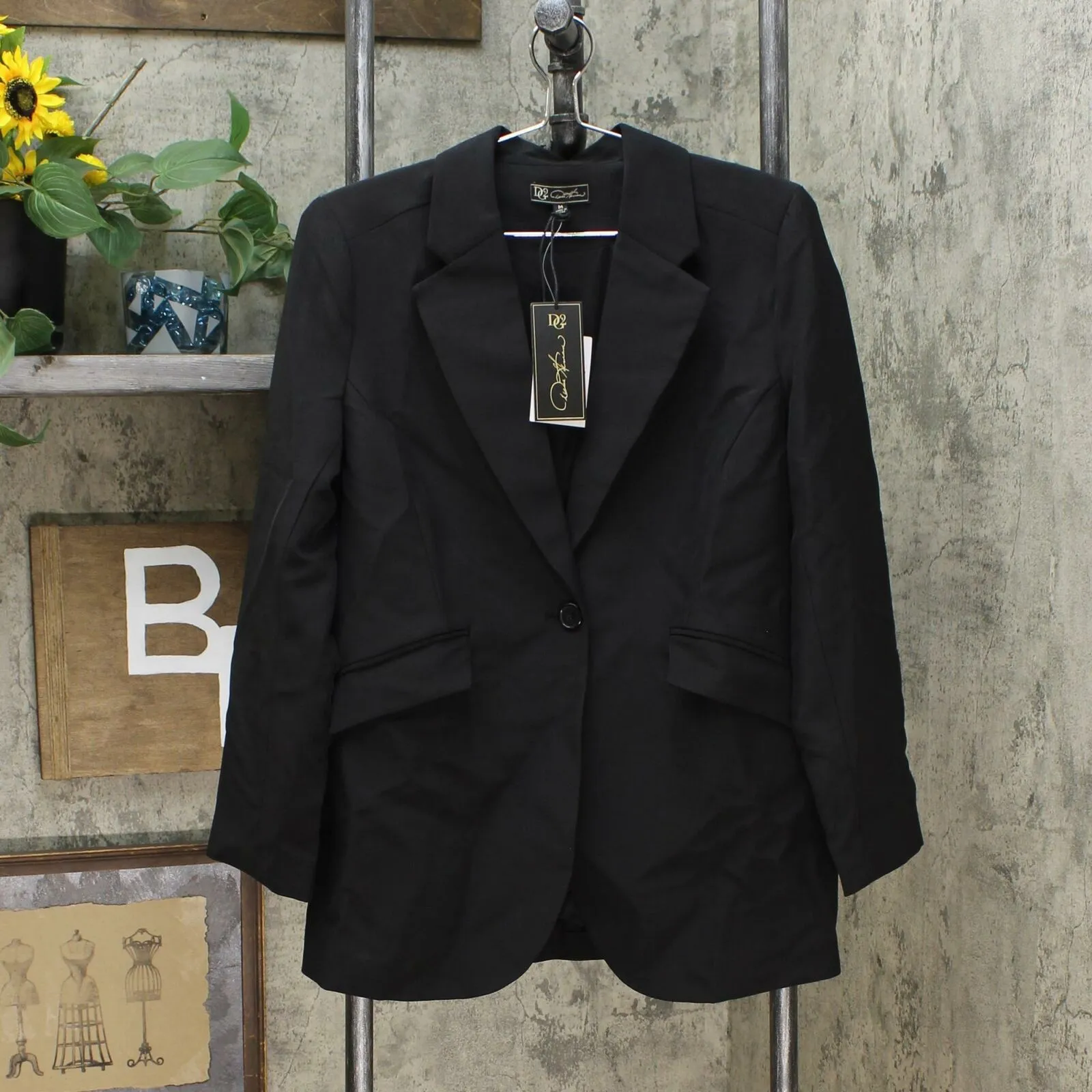 DG2 by Diane Gilman Women's Wrinkle Resistant Gabardine Blazer
