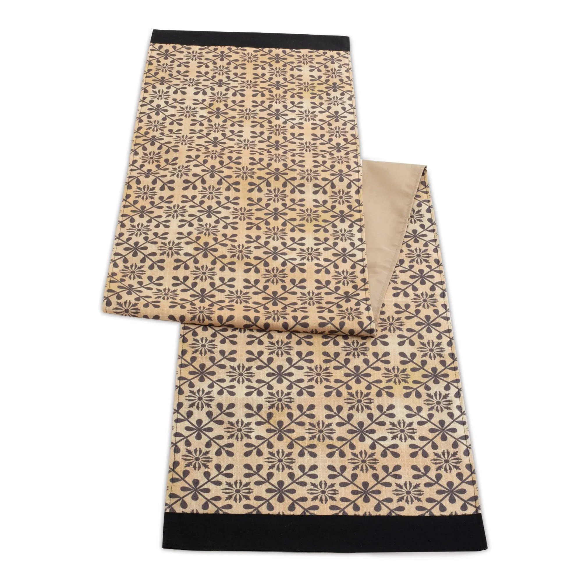 Geometric Floral Patterned Table Runner 72"L