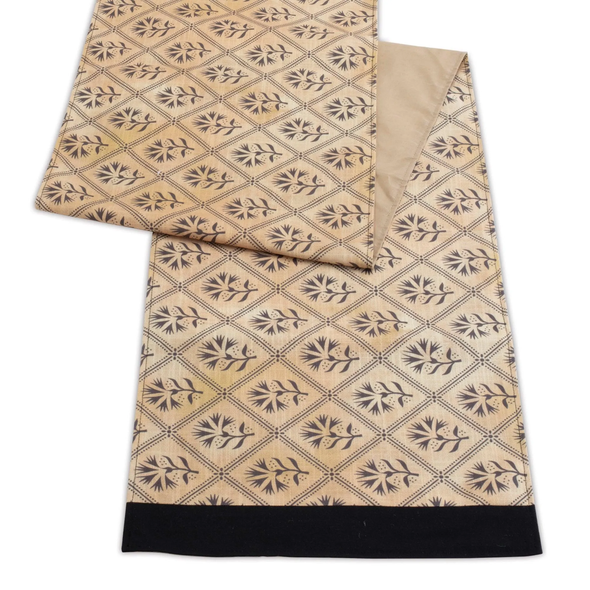 Geometric Floral Patterned Table Runner 72"L