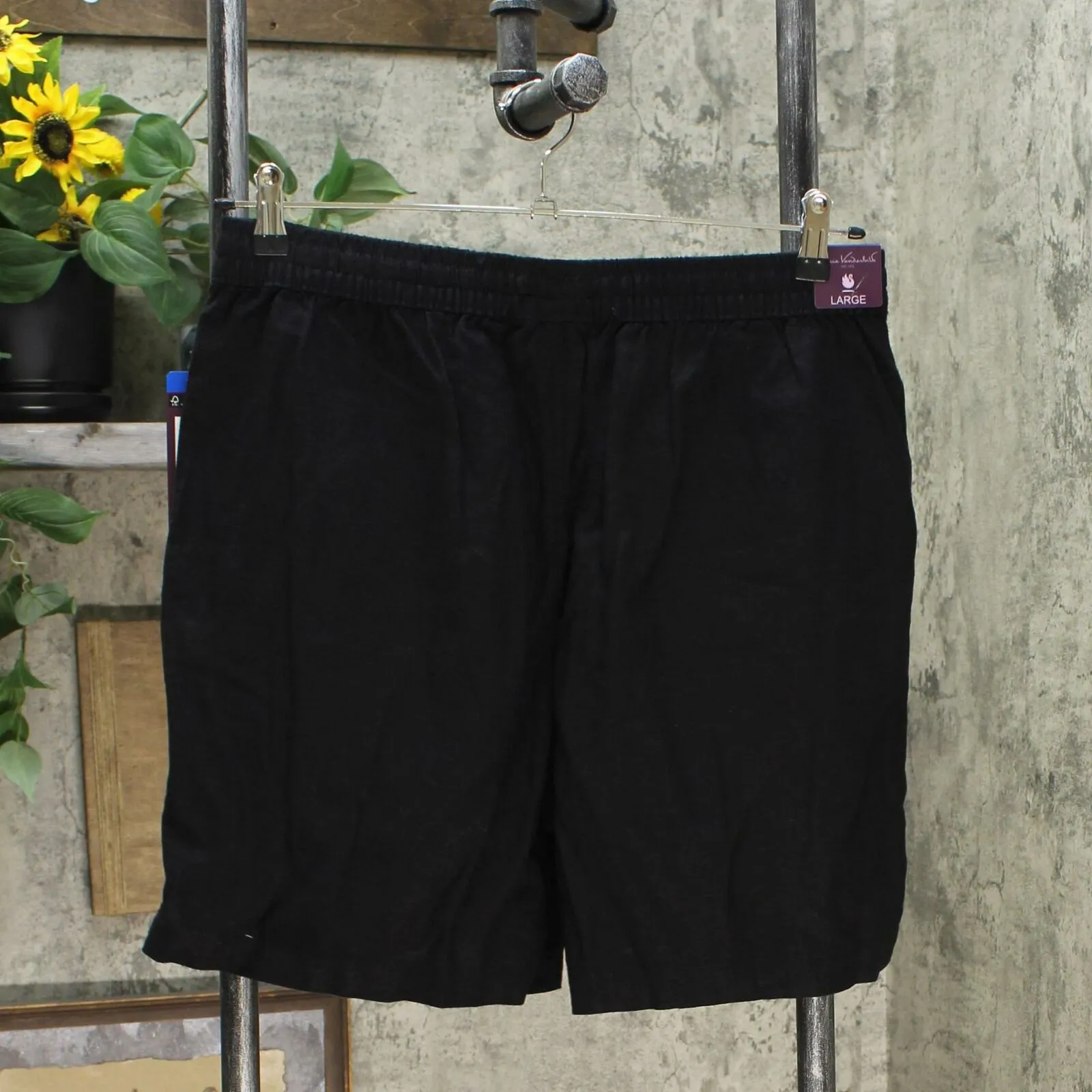Gloria Vanderbilt Women's Elastic Waist Linen Blend Shorts