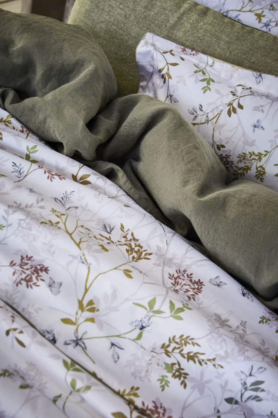 jardin des sens duvet cover
