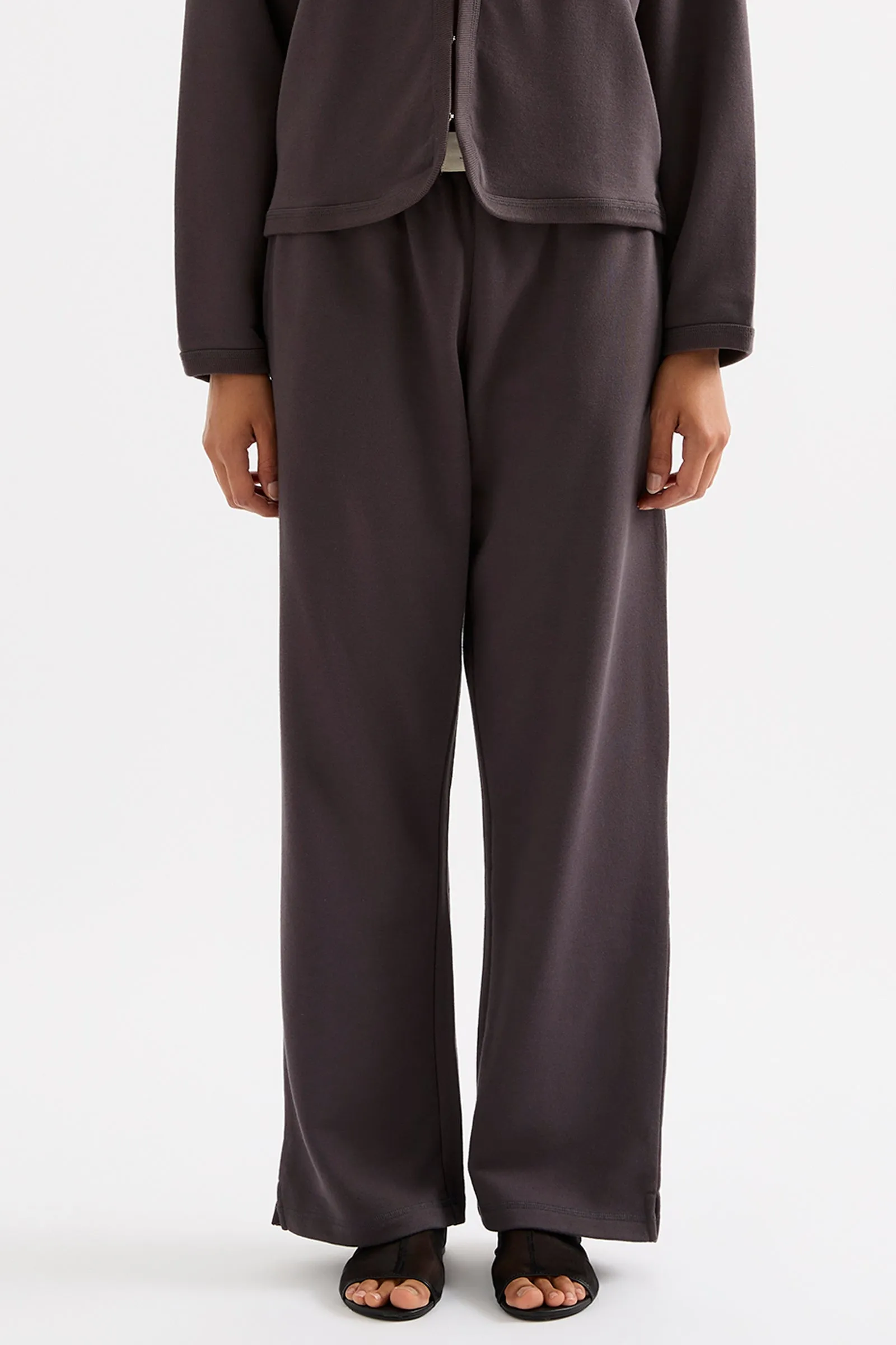 LOUNGE FLEECE TRACKPANT