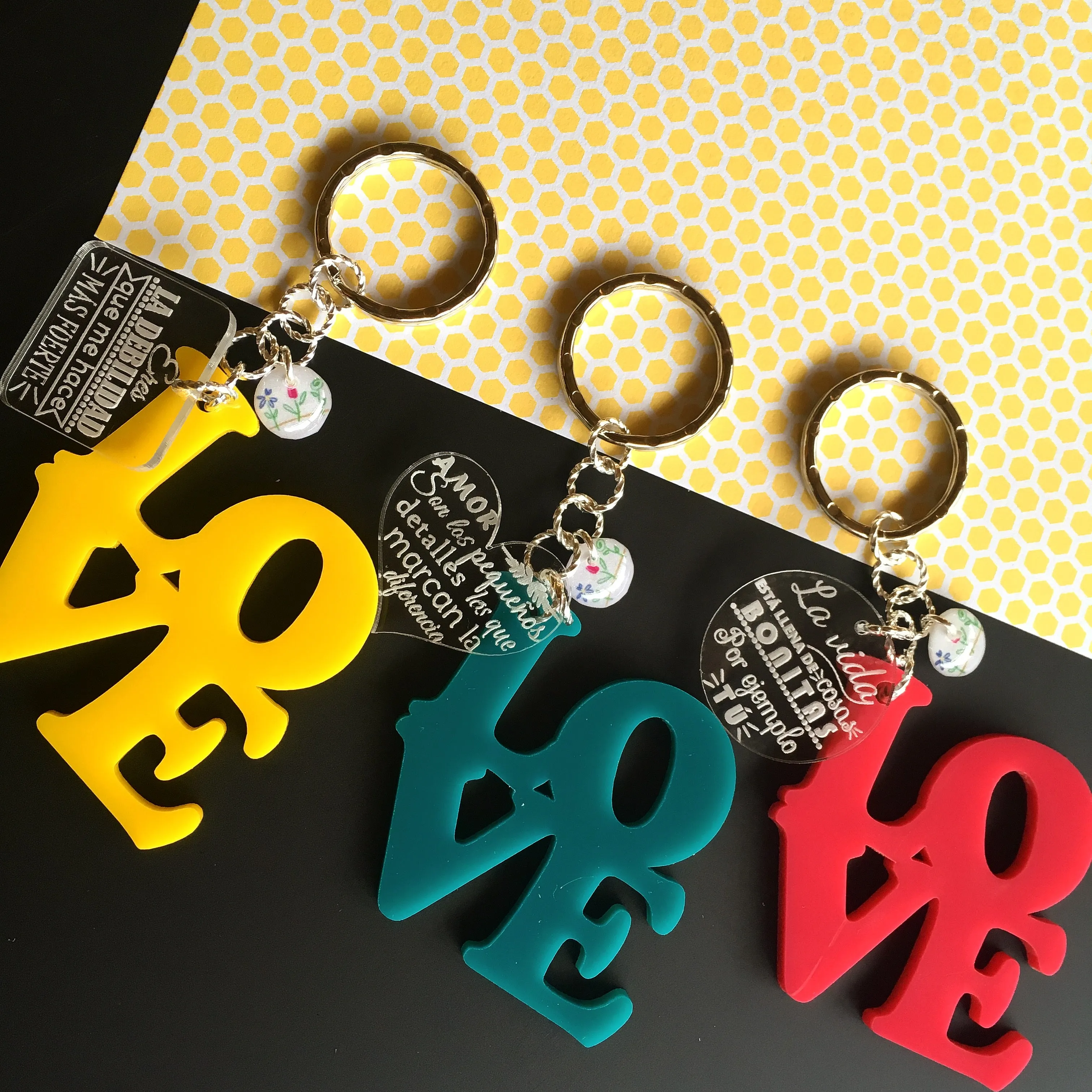 LOVE Shape, Big size / 6 Pieces, 50mm