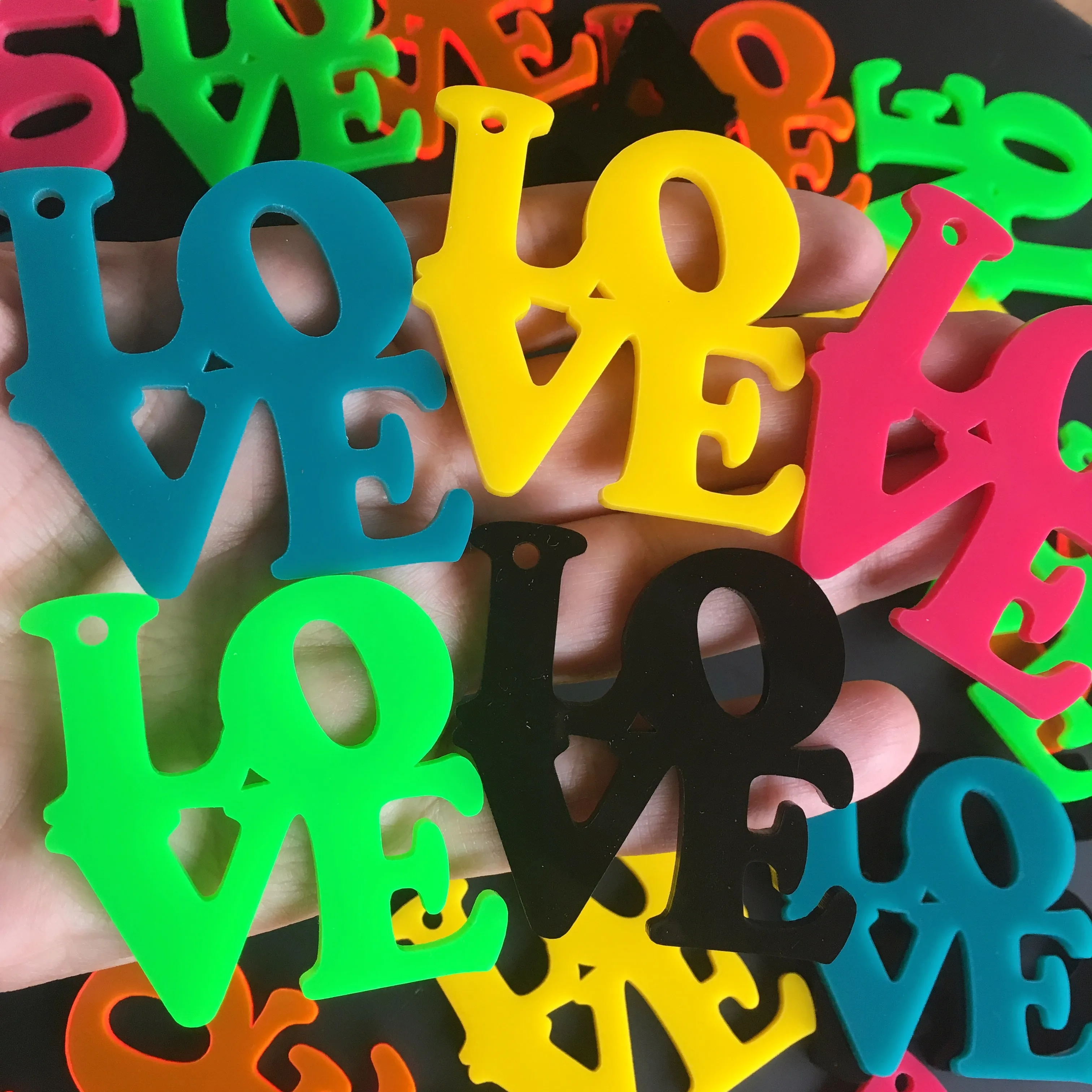 LOVE Shape, Big size / 6 Pieces, 50mm