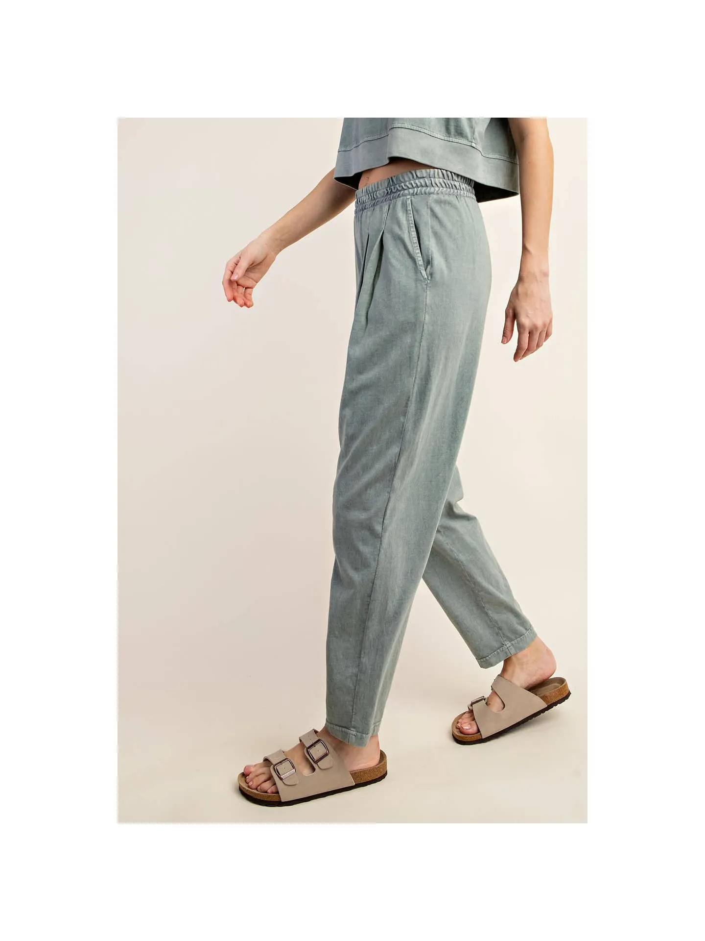 Mineral Wash Pleated Pants