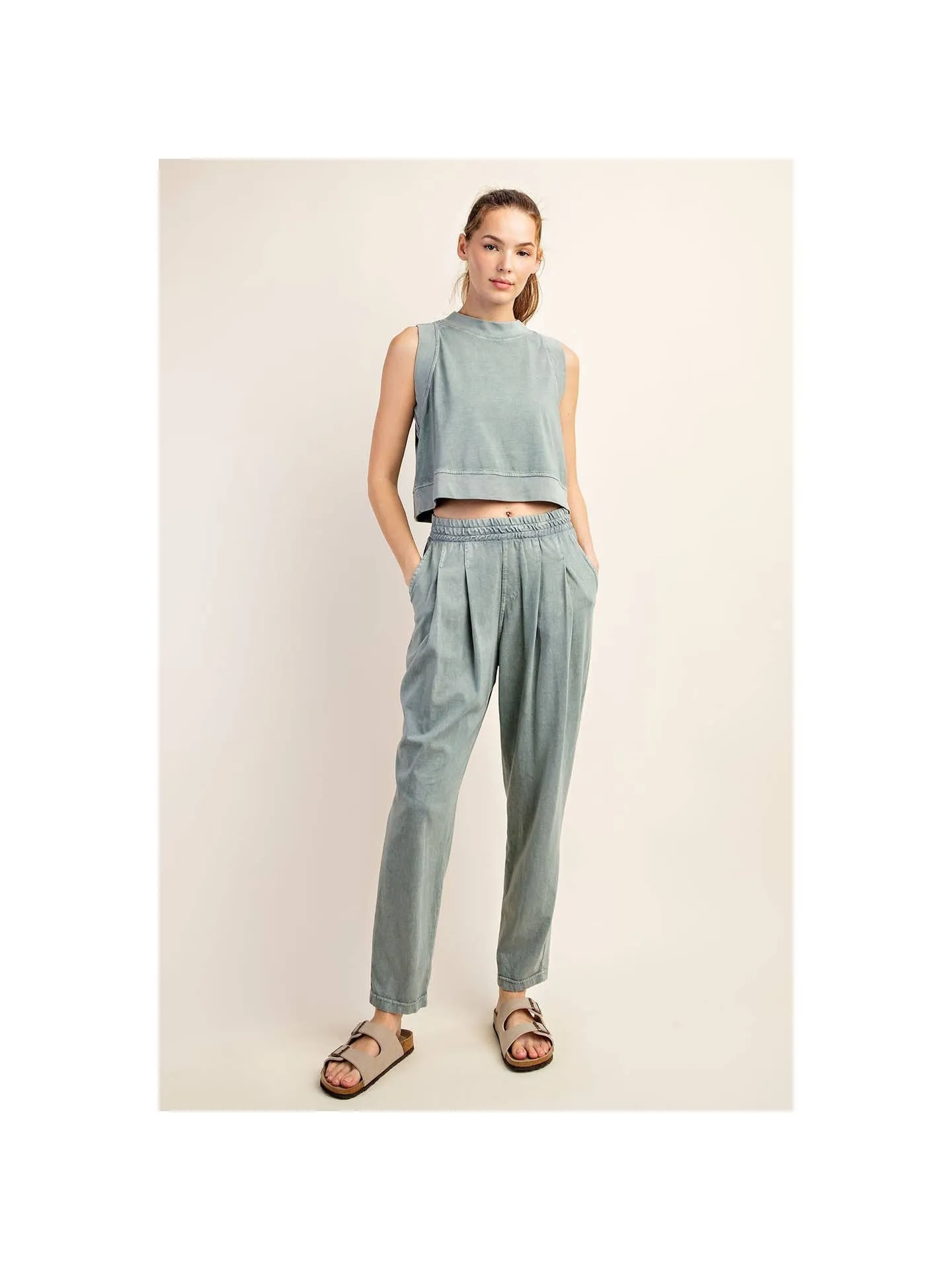 Mineral Wash Pleated Pants