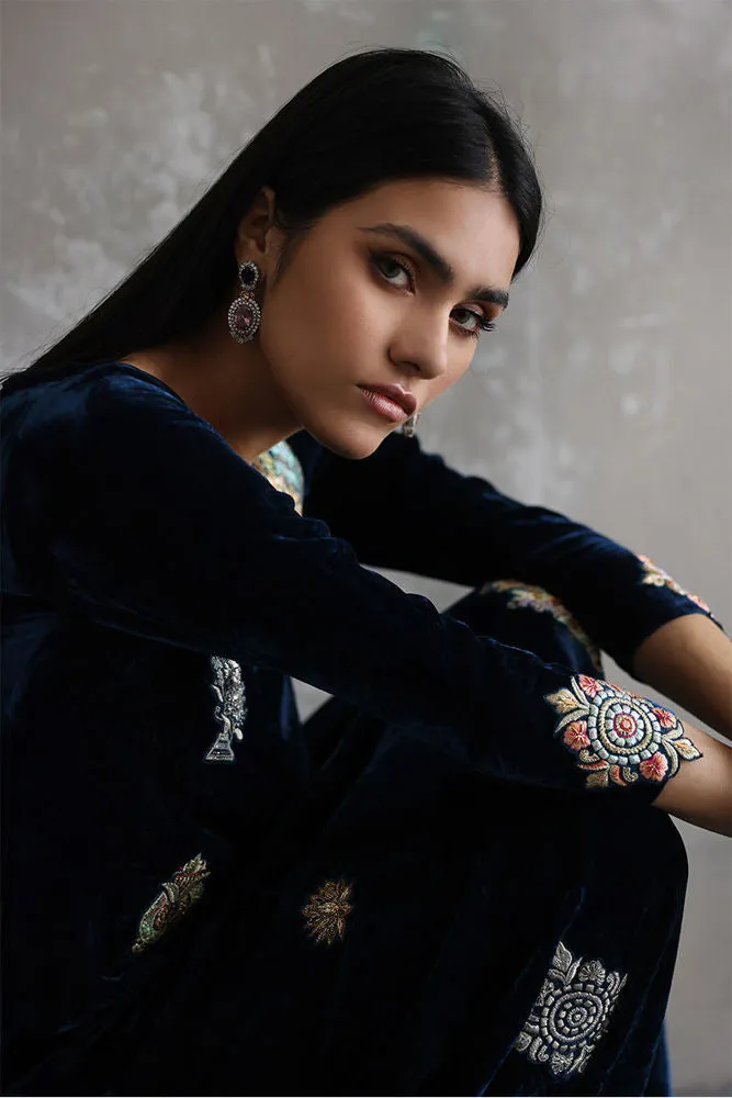 MIRA-08 - Signature Kaftans by Rozina Munib