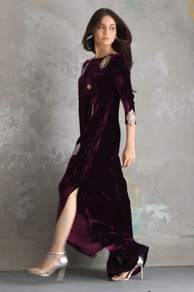 MIRA-09 - Signature Kaftans by Rozina Munib