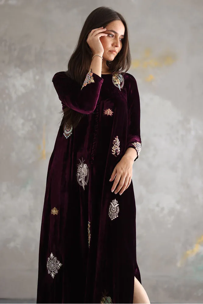MIRA-09 - Signature Kaftans by Rozina Munib