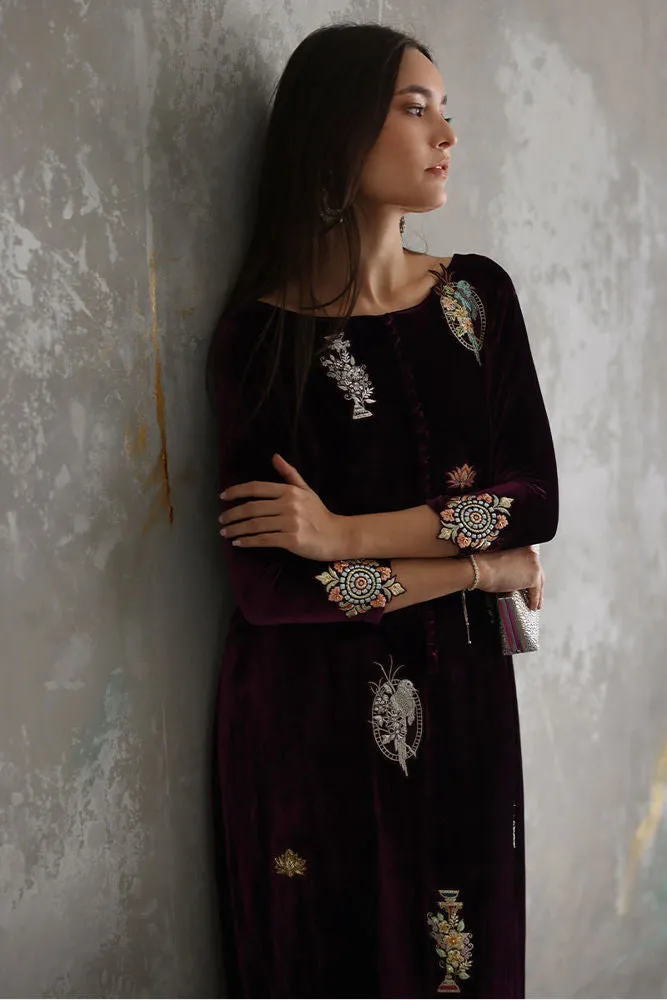 MIRA-09 - Signature Kaftans by Rozina Munib