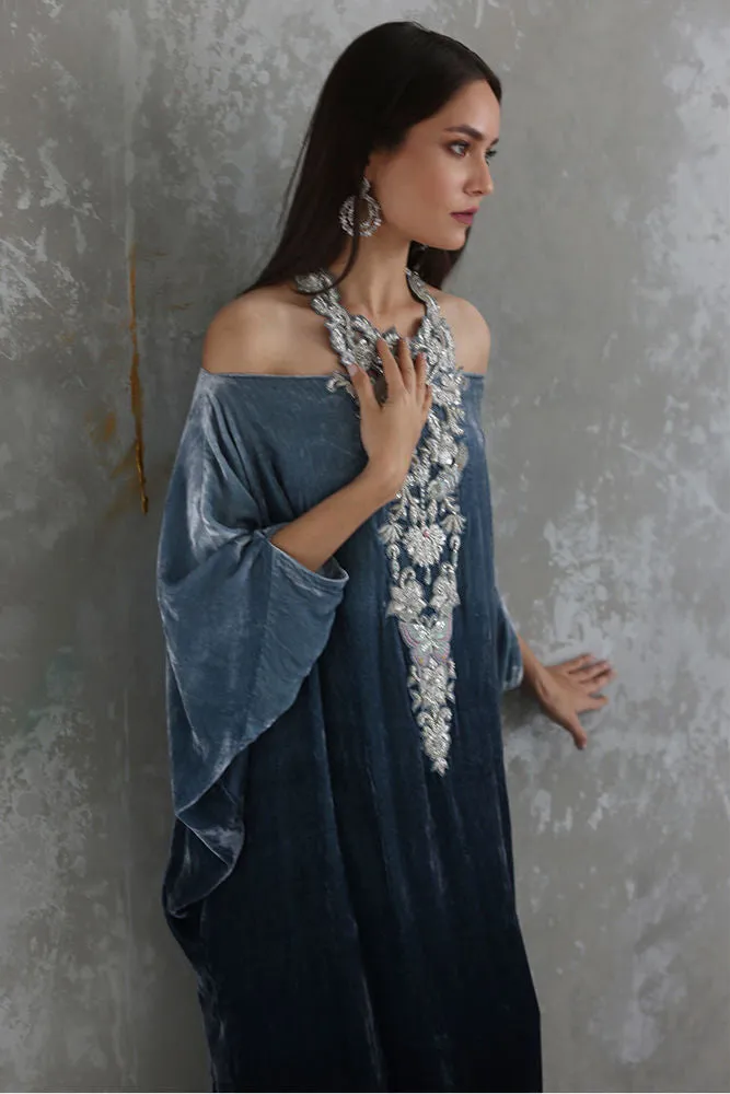 MIRA-21 - Signature Kaftans by Rozina Munib