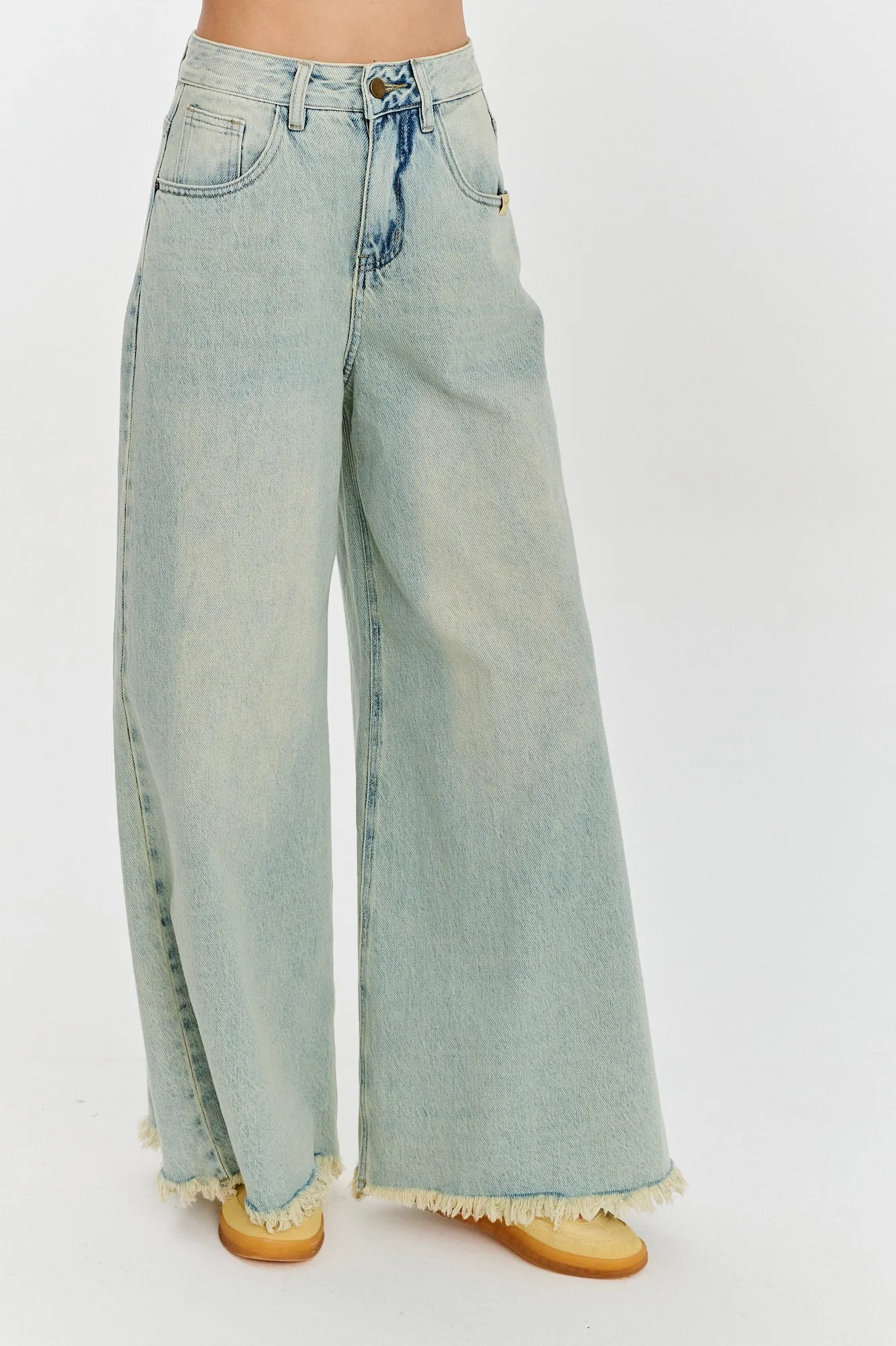 Move On wide denim pants