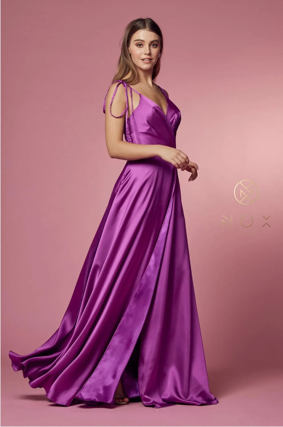 Nox Anabel Evening Gowns R1029