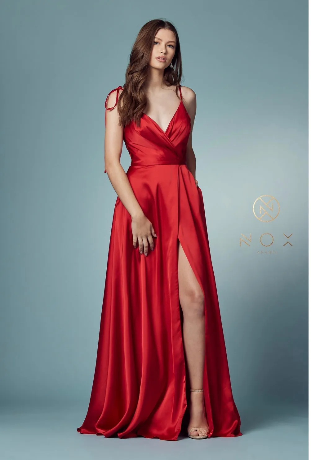 Nox Anabel Evening Gowns R1029