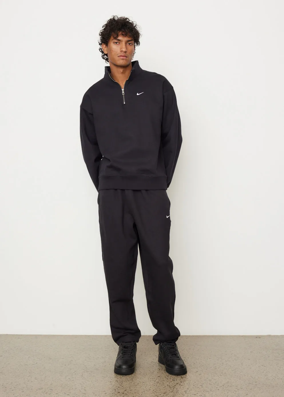 NRG Solo Swoosh Fleece Pants