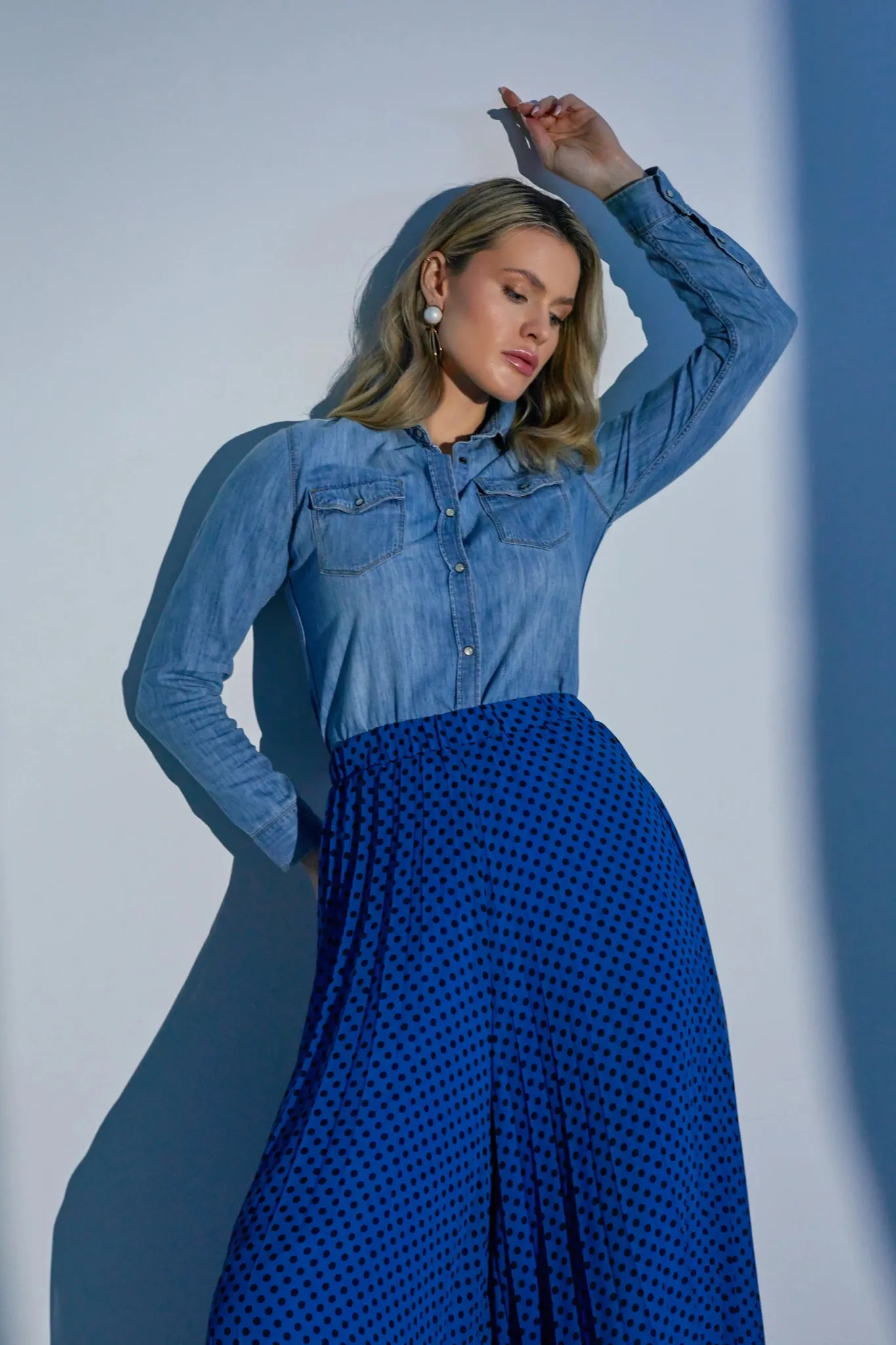 Polka Dot Pleated Chiffon Wide Leg Pants: High-Waisted and Regular Fit