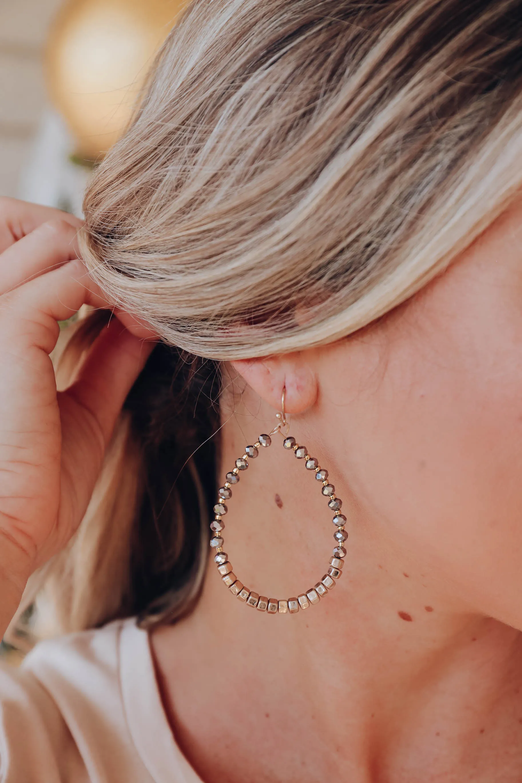 Raylen Earrings - Hematite