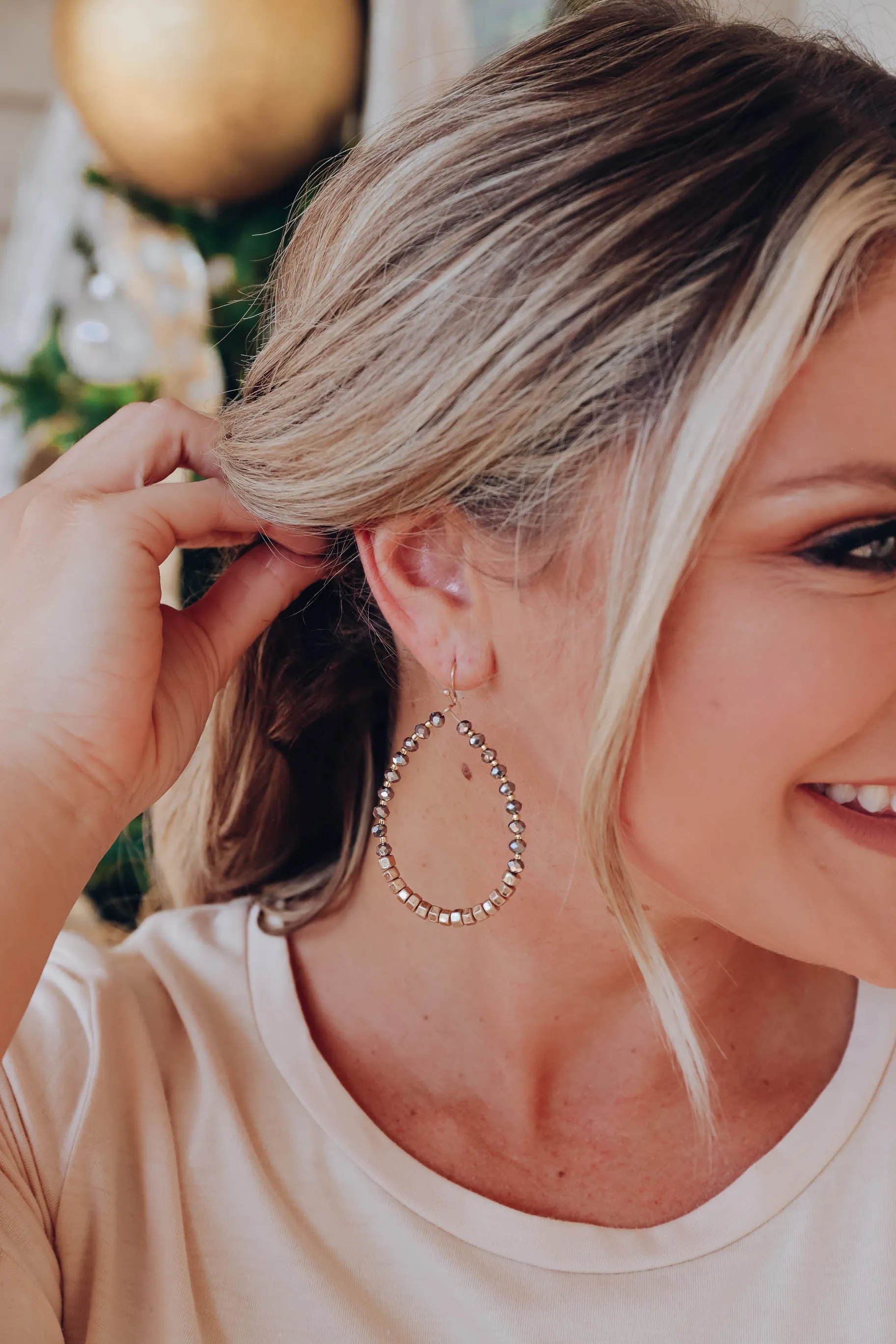 Raylen Earrings - Hematite