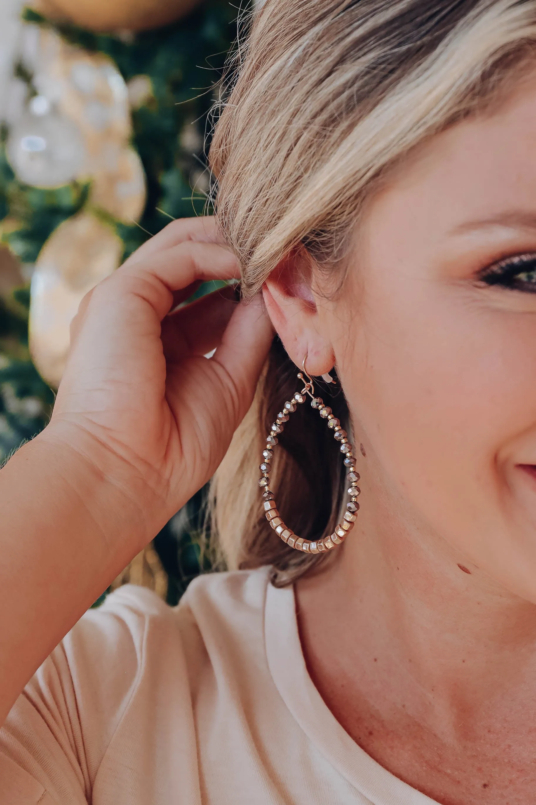 Raylen Earrings - Hematite
