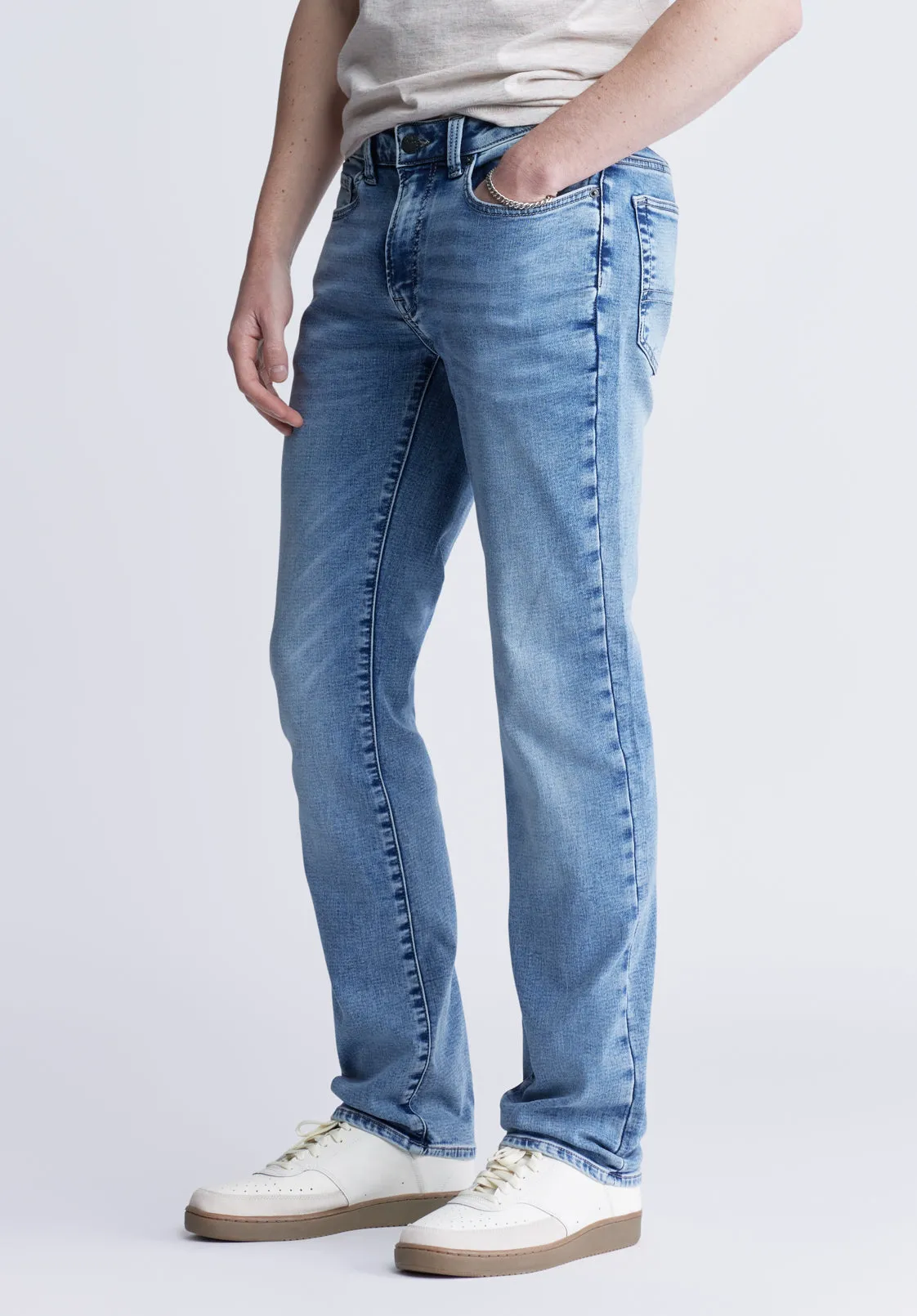 Straight Six Men's Five-Pocket Freedom Flex Jeans, Sanded Wash - BM22998