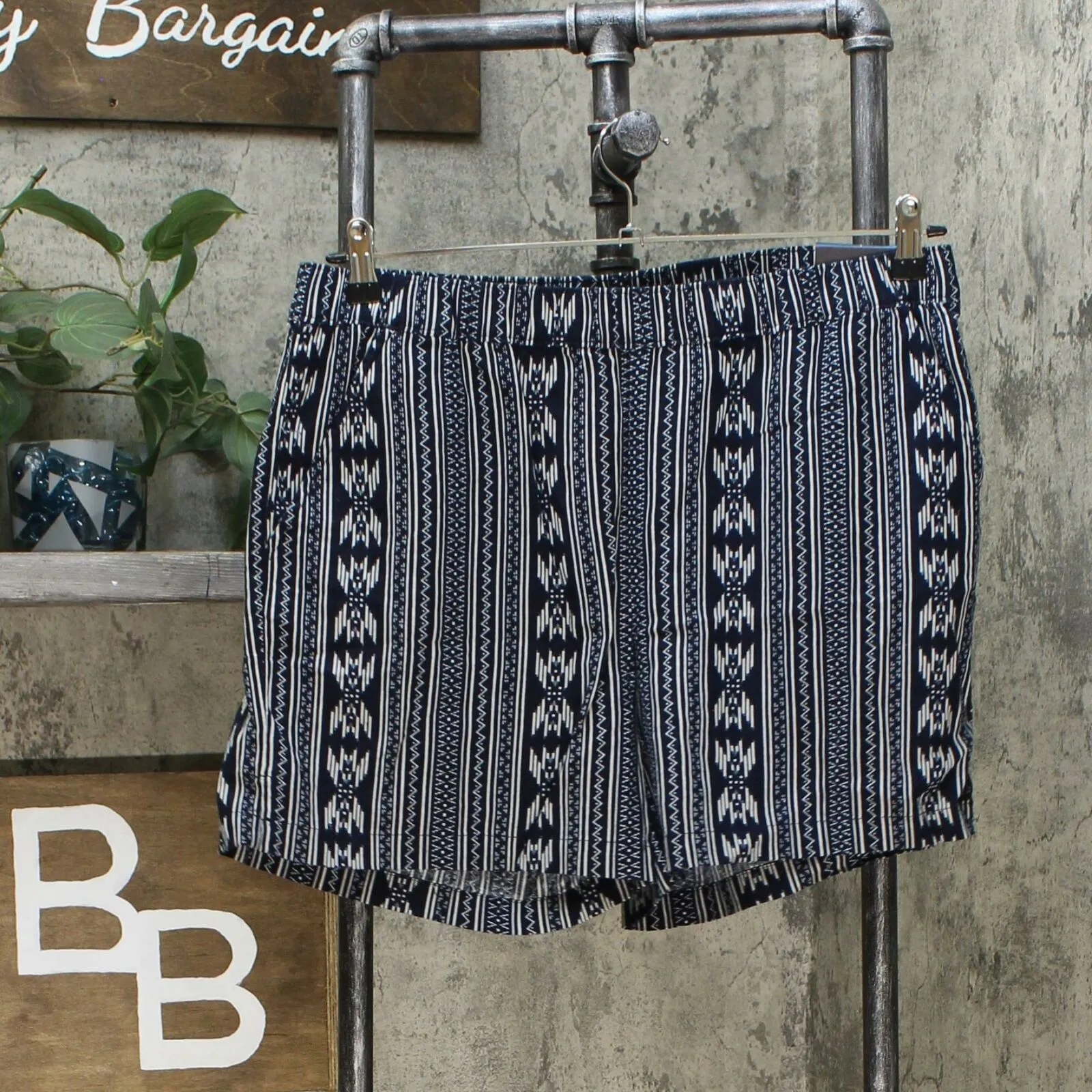 Weatherproof Vintage Women's Elastic Waist Linen Blend Casual Shorts